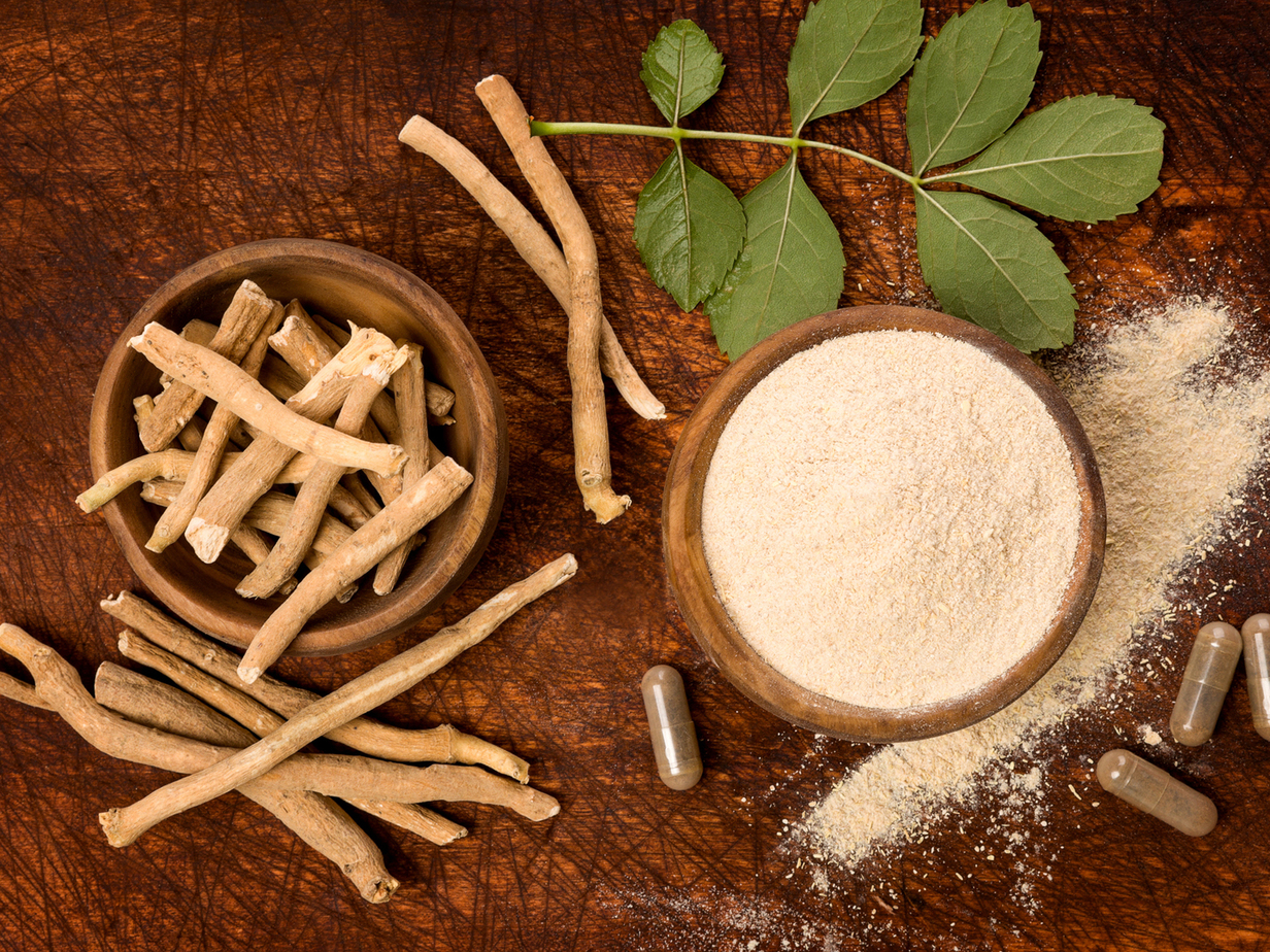 Ashwagandha superfood paura me te pakiaka