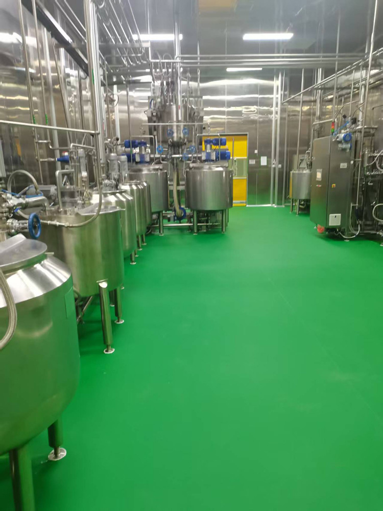 Dietary supplement factory floor (1)