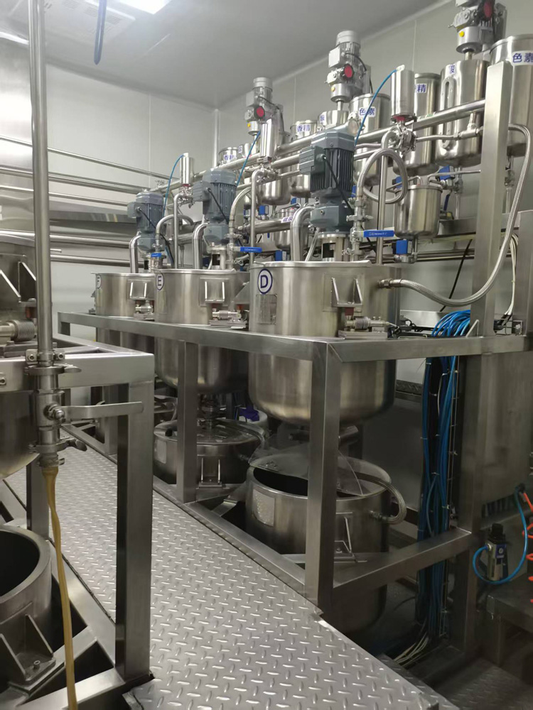Dietary supplement factory floor (2)